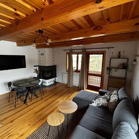 Apartman S Krbom Vedla Zubacky ตาตรันสกา ชตราบา ภายนอก รูปภาพ
