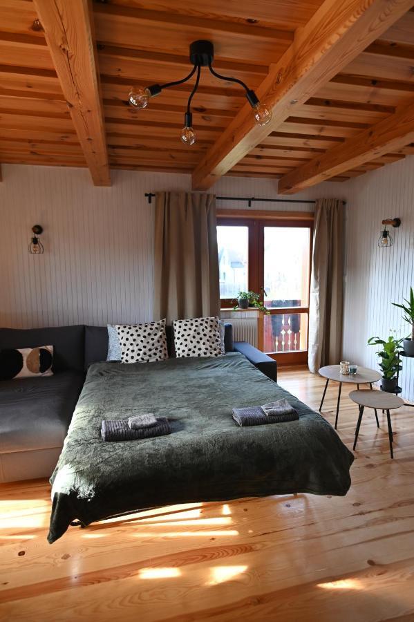Apartman S Krbom Vedla Zubacky ตาตรันสกา ชตราบา ภายนอก รูปภาพ